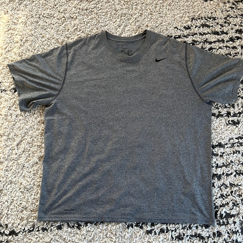 Men’s Nike DRI-FIT t-shirt XXL